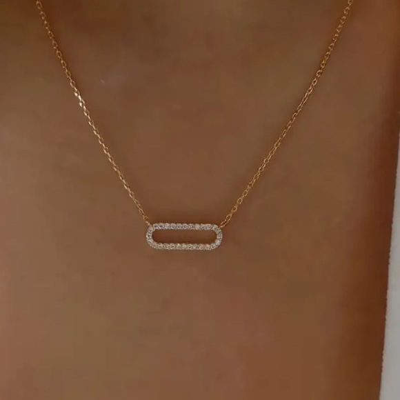 NWT dainty necklace - Picture 1 of 3